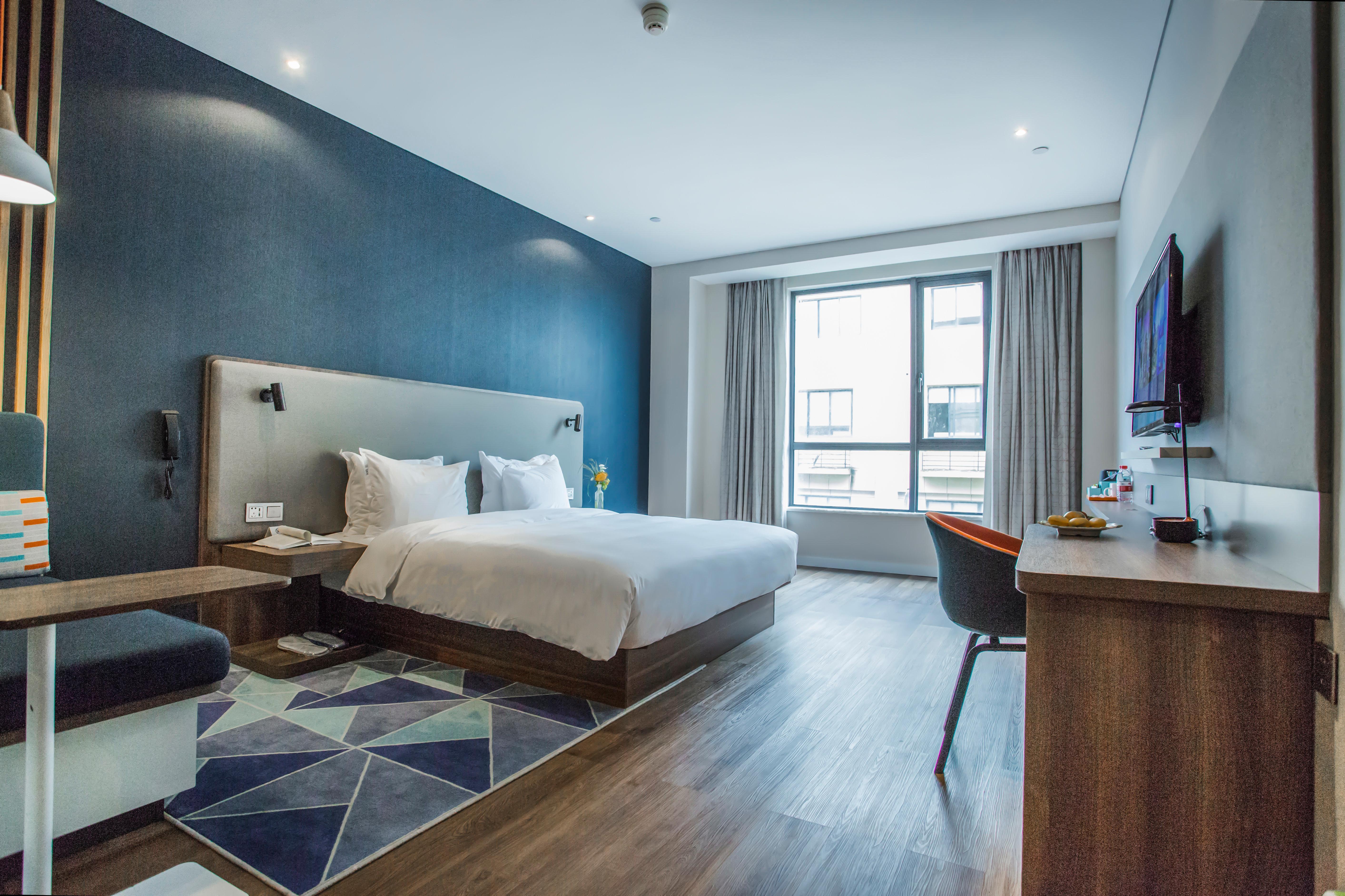 Holiday Inn Express Shanghai Pudong Chuansha, An Ihg Hotel Dış mekan fotoğraf